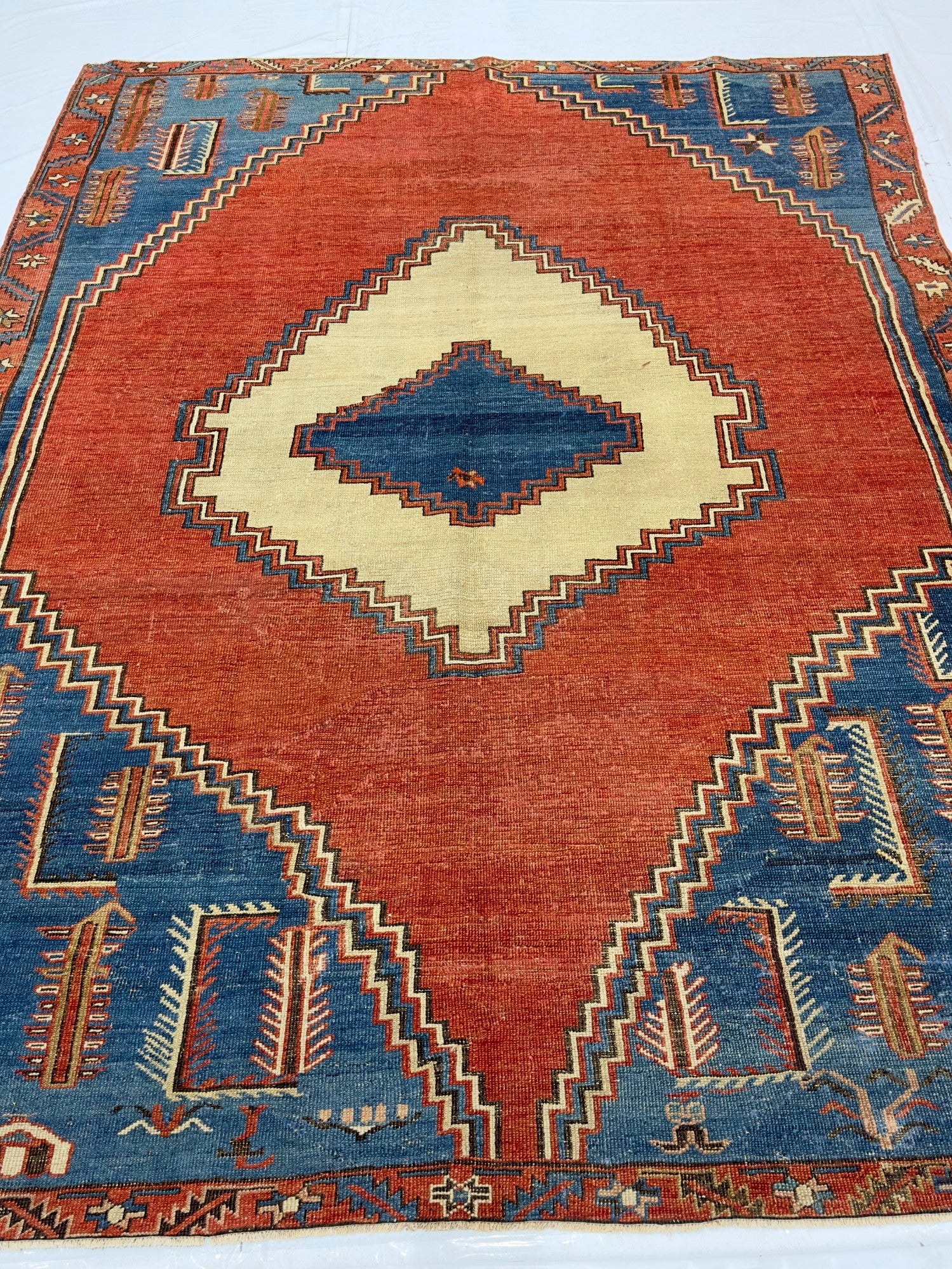 Antique Bakhshayesh Rug 6'0" x 8' 2''