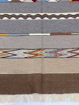 Vintage Swedish Kilim Rug 4' 10"x 7' 2''