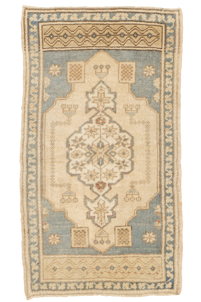 Fine Vintage Turkish Wool Rug 1'10