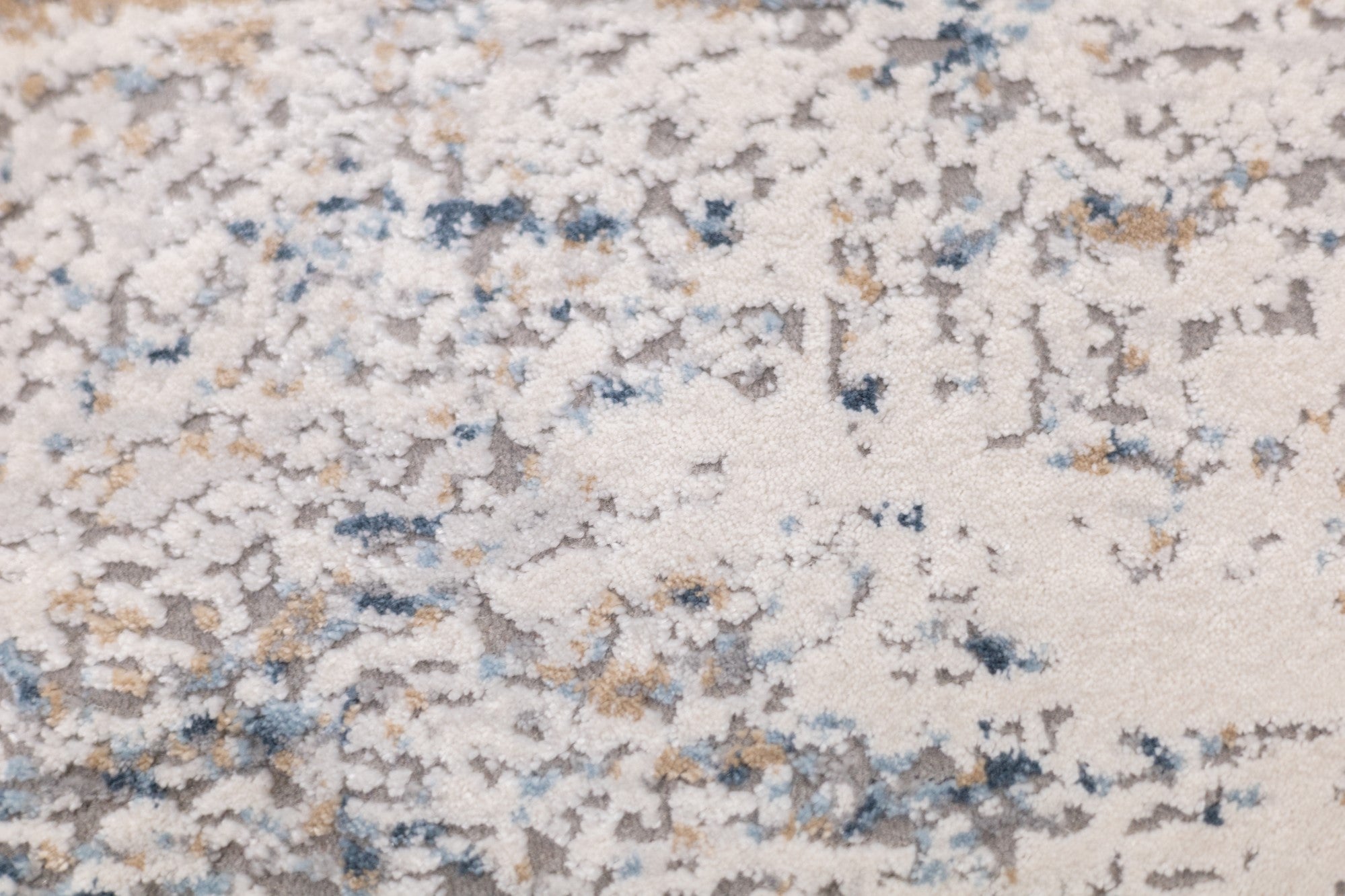 Abstract Modern Rug 2'7" x 4'11"