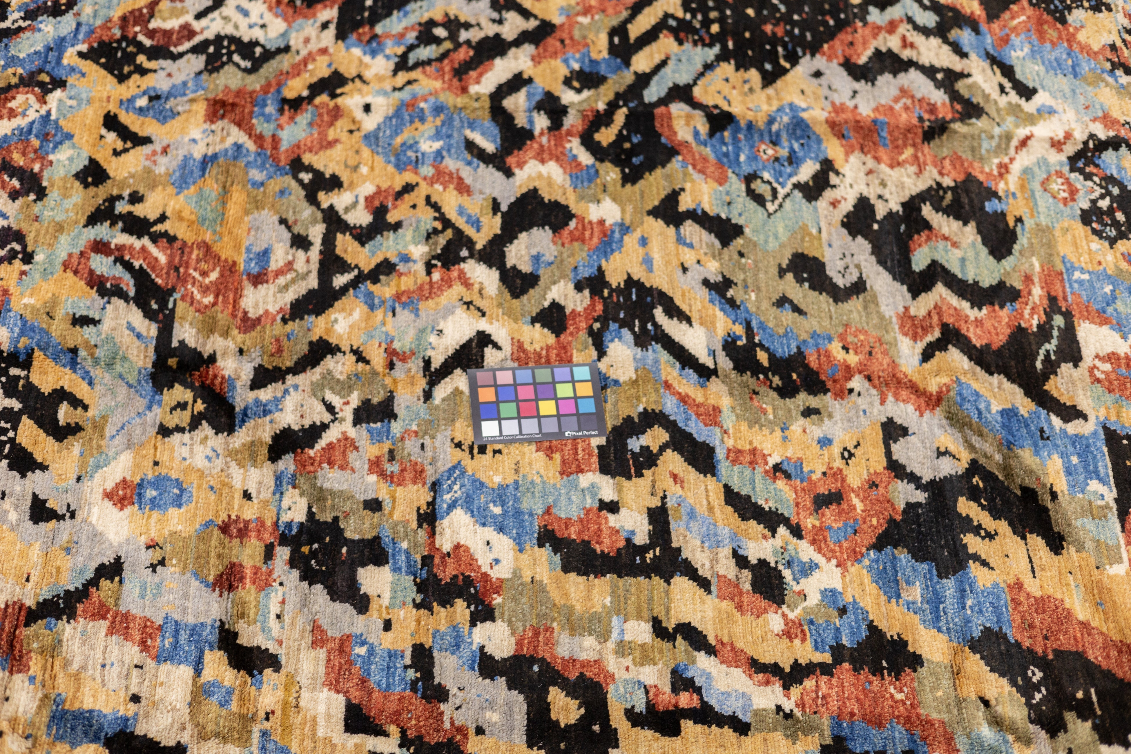Fine Contemporary Wool Rug 5'5" x 7'8''