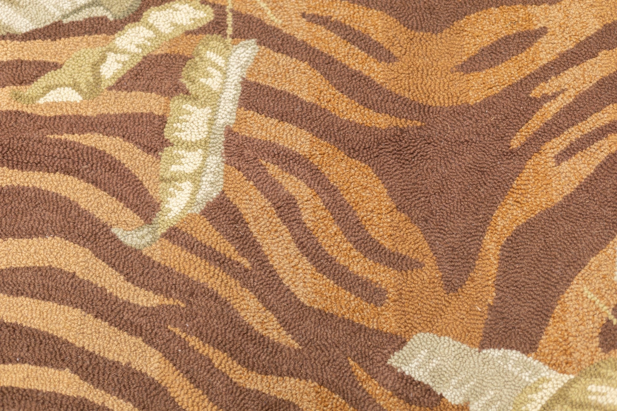 Hand Tufted Rug 5'0" x 8'0"