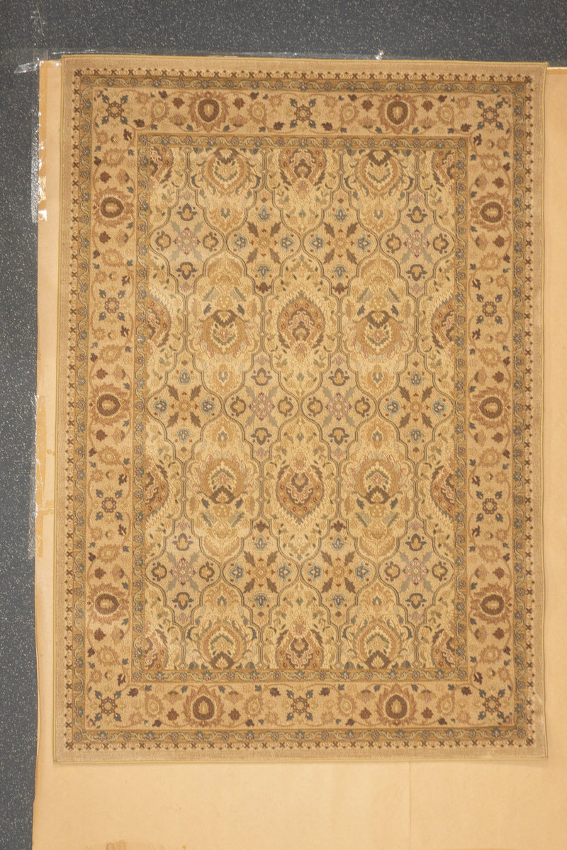 Hand Tufted Wool Rug 5'3