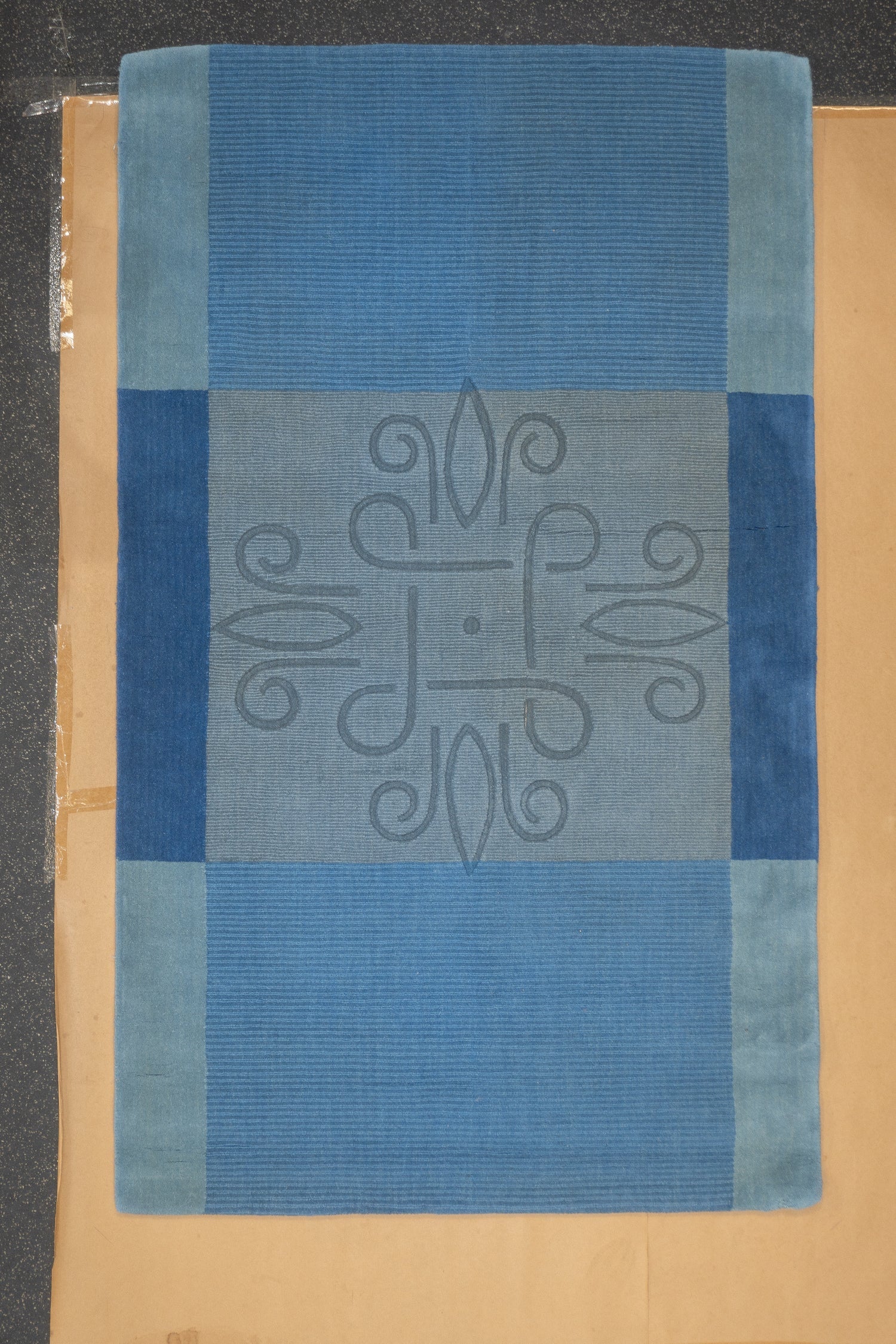 Hand Tufted Wool Rug