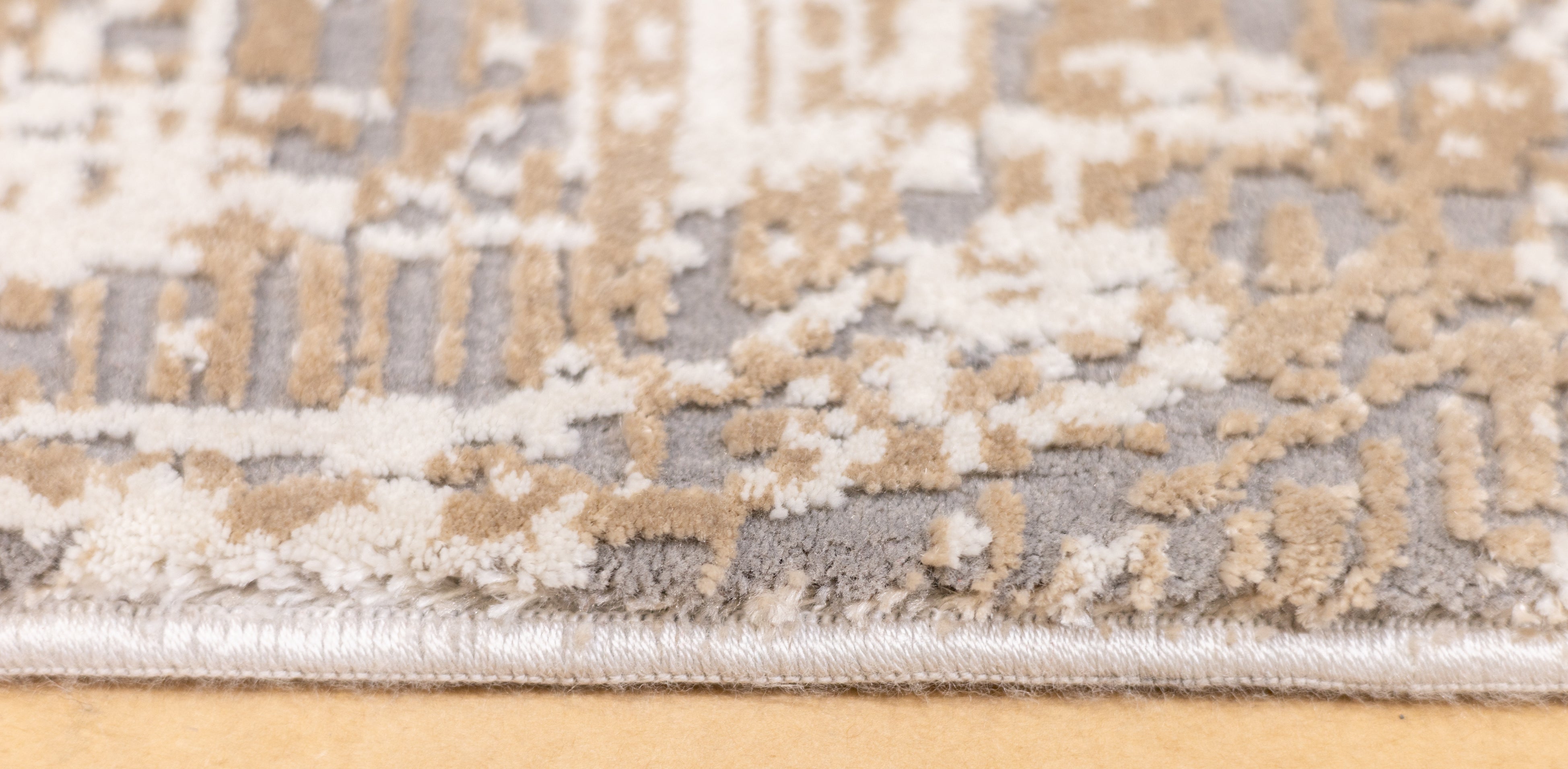 Modern Rug 5'1" x 7'7"