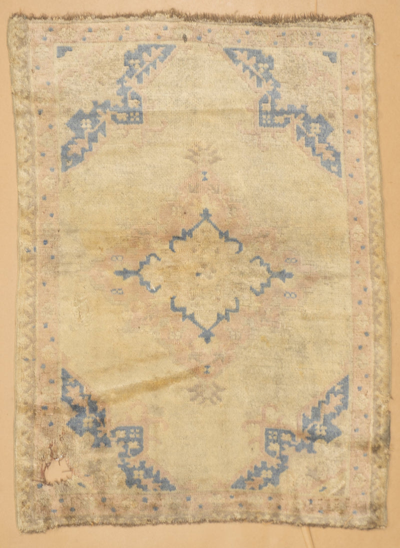 Fine Vintage Oushak 3'8