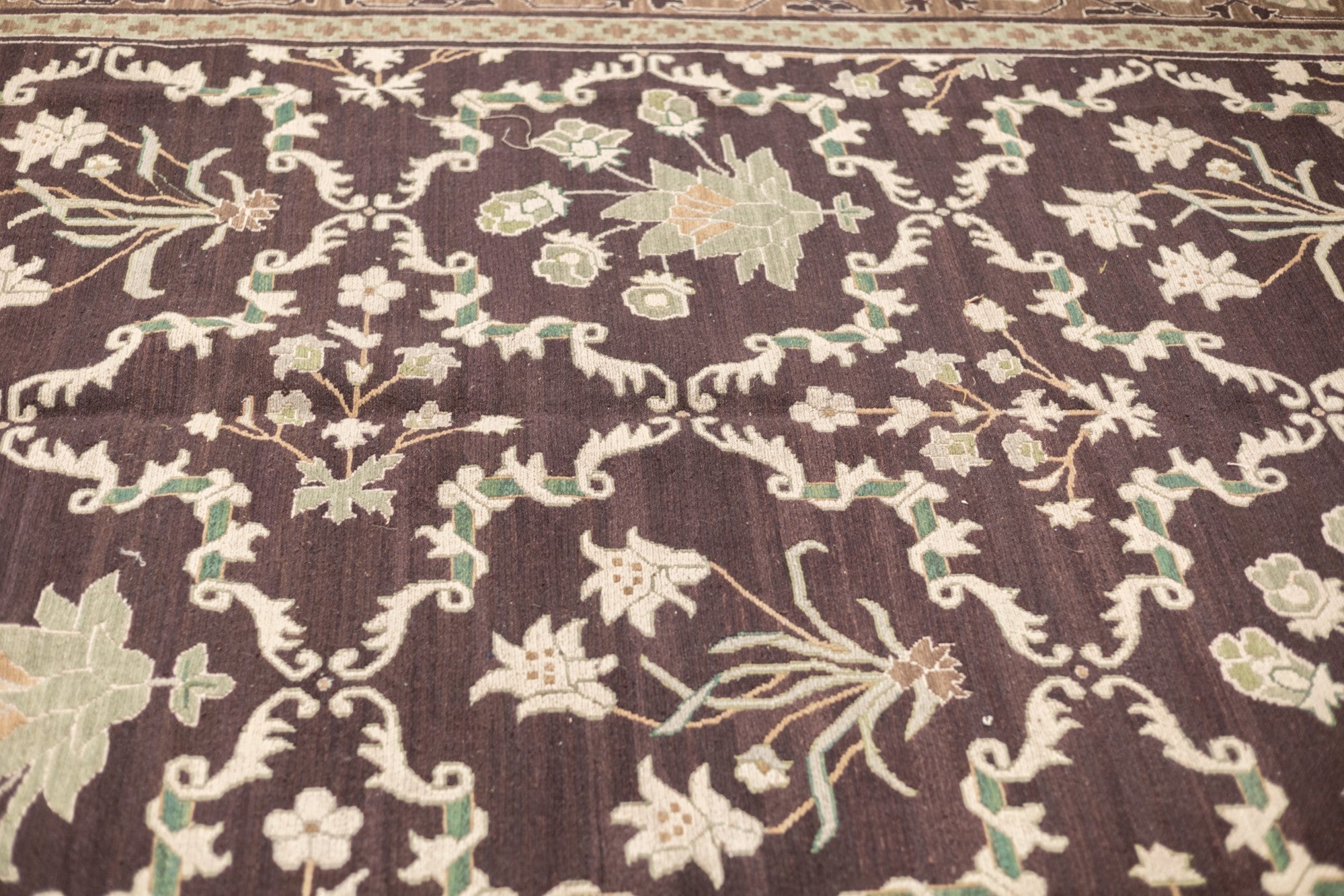 Sumak Rug 9'0" x 12'0"