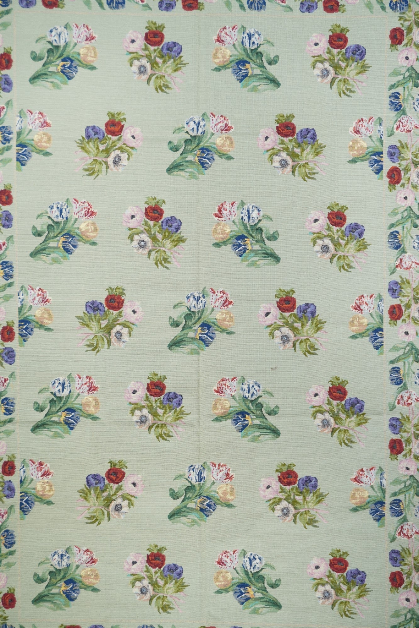 French Aubusson Design Rug 6'0" x 9'0"