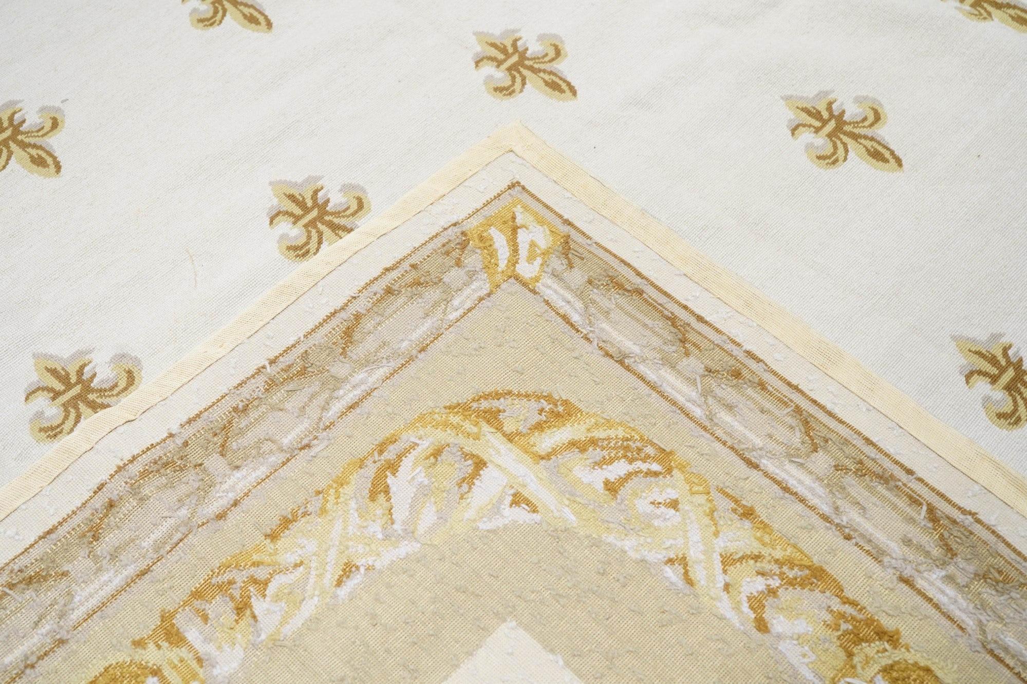 French Aubusson Design Rug 12'0" x 15'0"