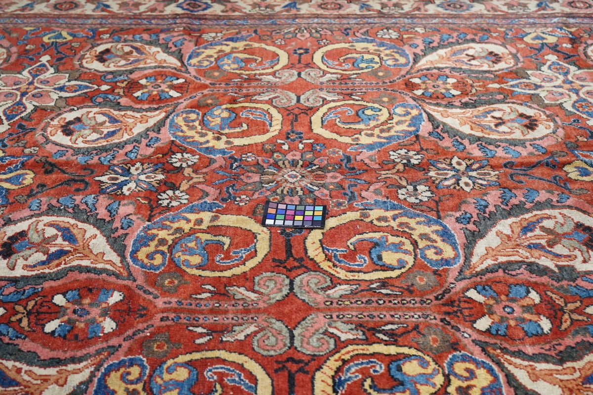 Fine Antique Sultanabad Mahal Rug 10'3'' x 16'10''
