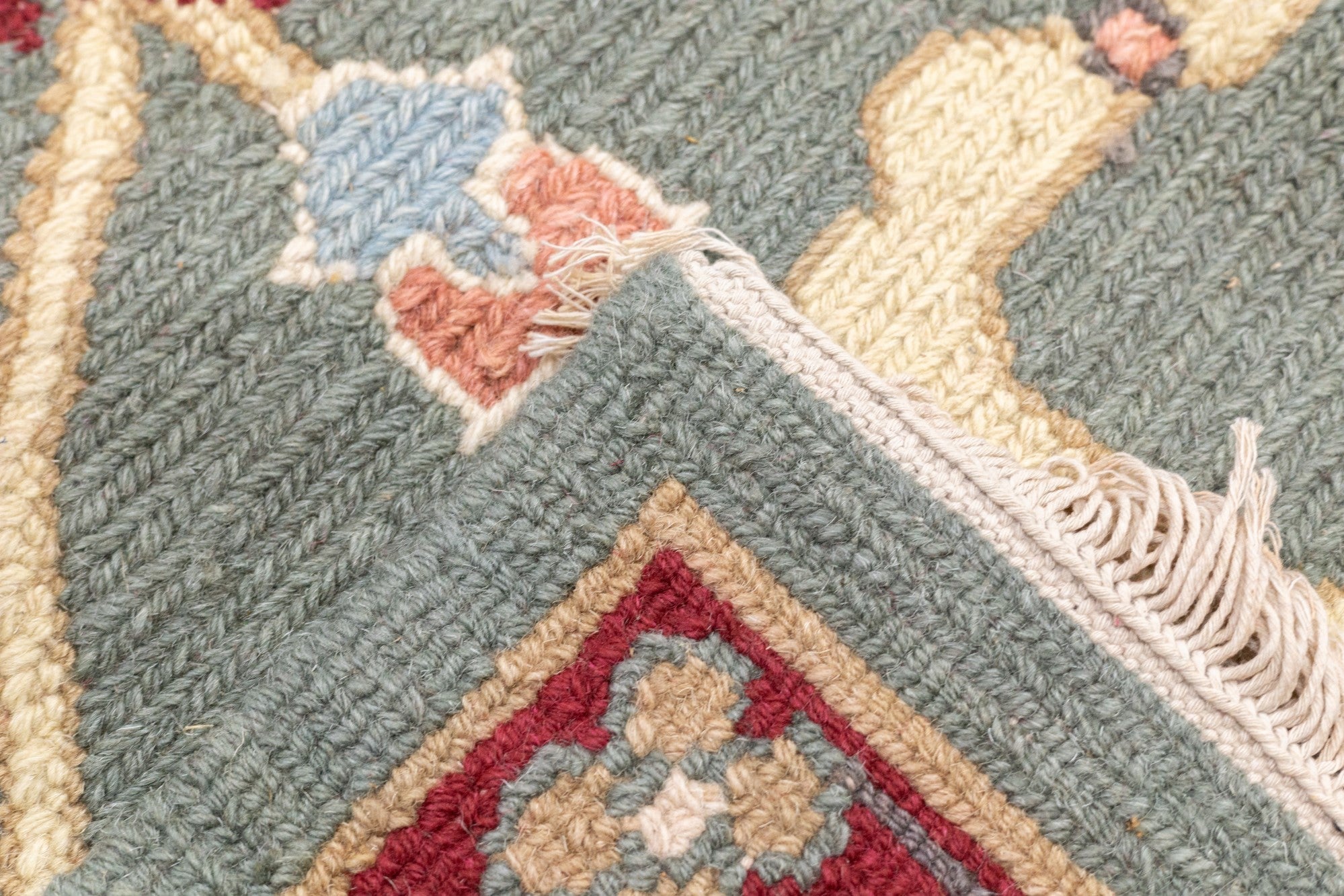 Sumak Rug 9'0" x 12'0"