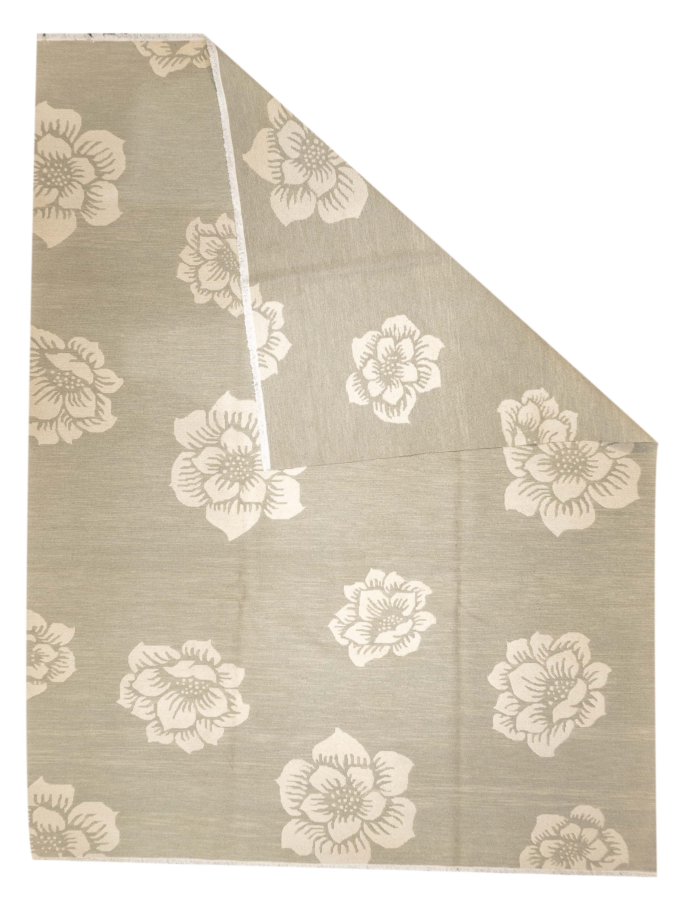 Sumak Rug 9'0" x 12'0"