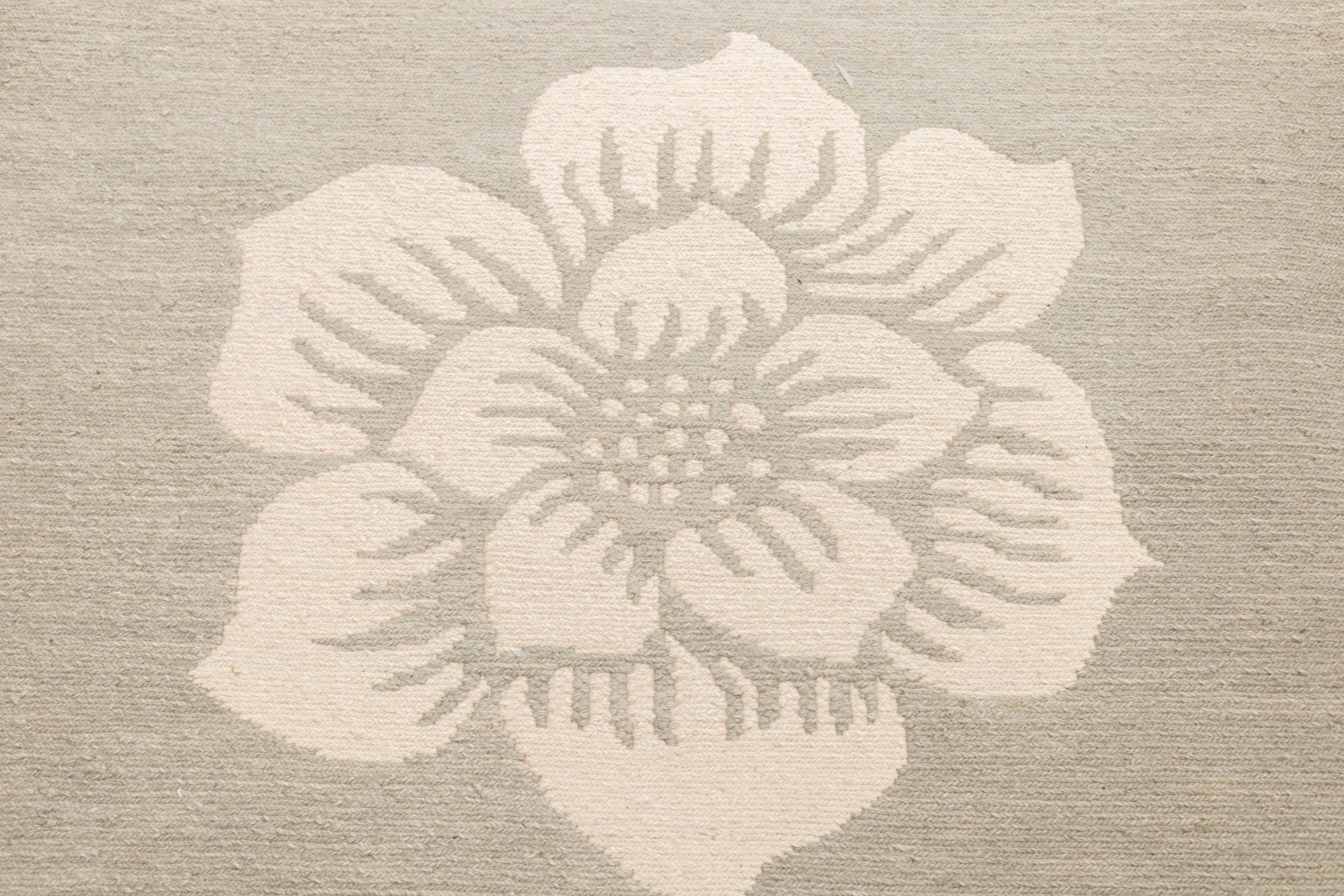 Sumak Rug 9'0" x 12'0"