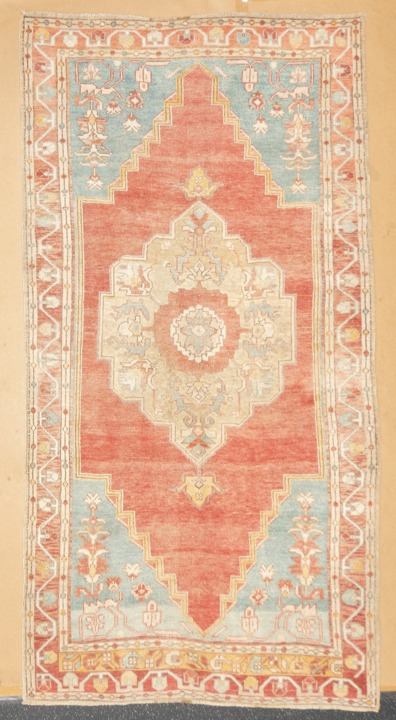 Vintage Turkish Rug 4'8'' x 8'4''