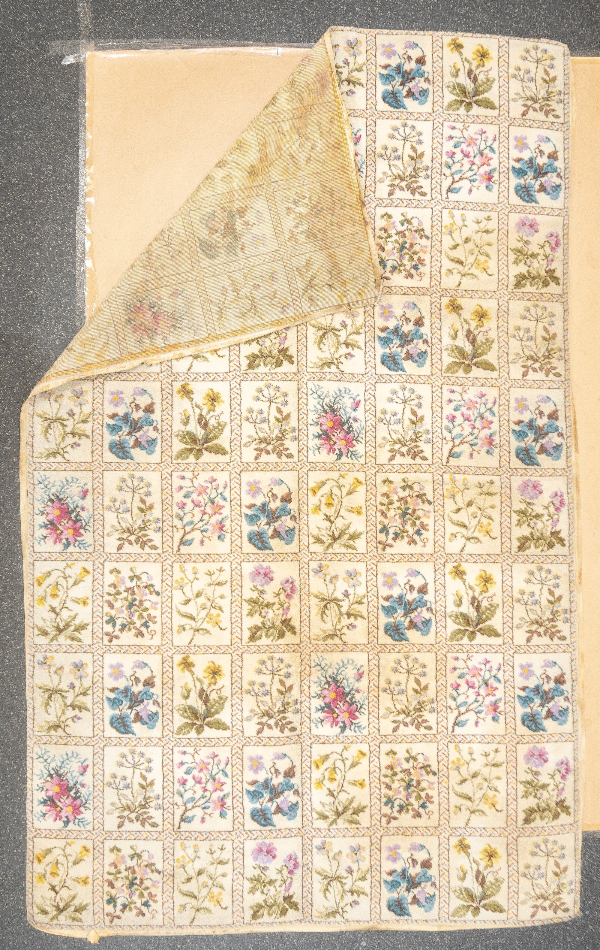 Vintage European Wool Rug 5'0" x 9'0"