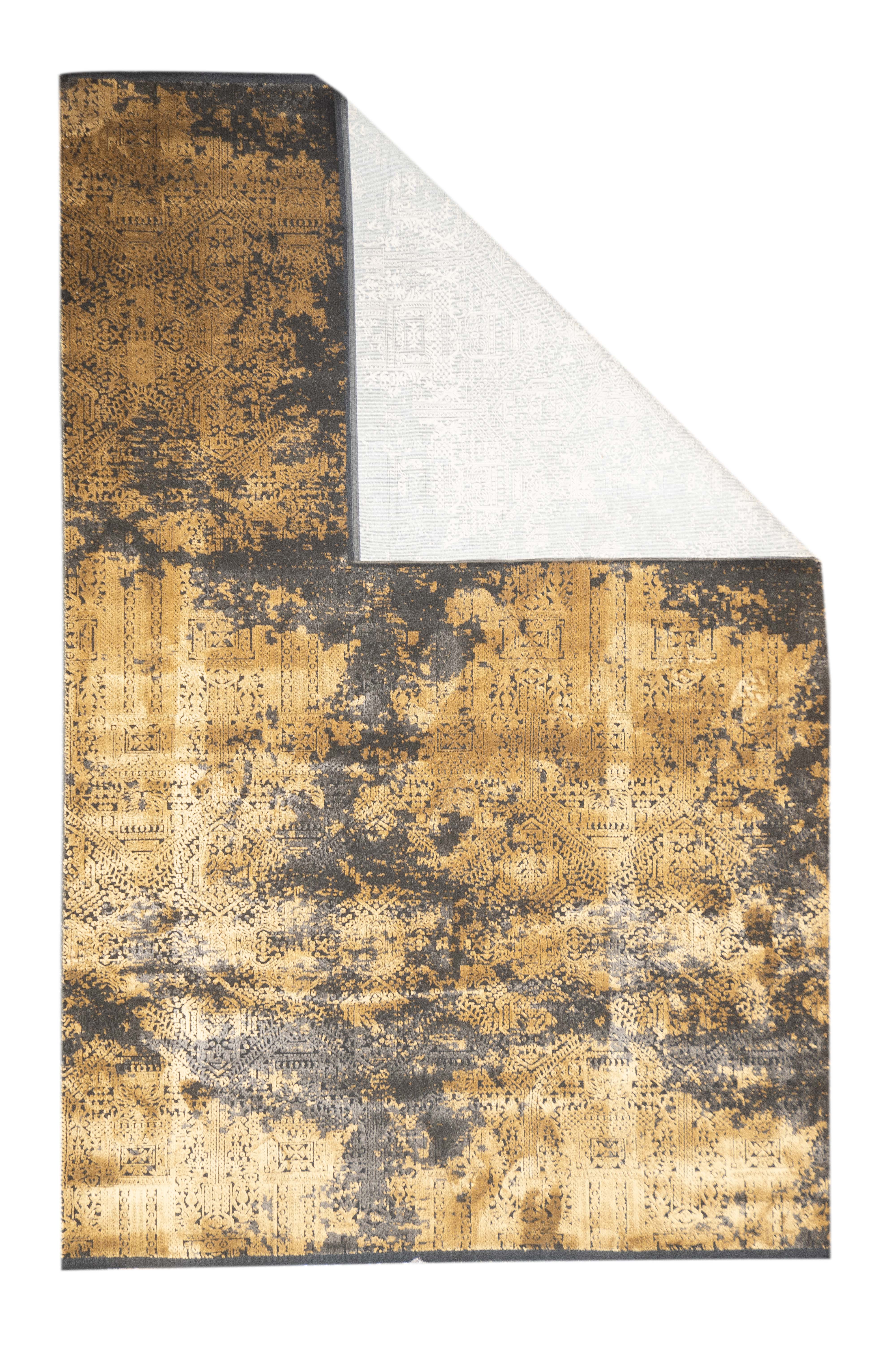 Modern Design Rug 5'1" x 7'7''