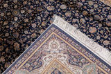 Design Rug 5'1" x 7'7''