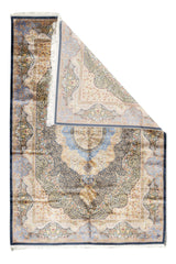 Design Rug 6'7" x 9'7"