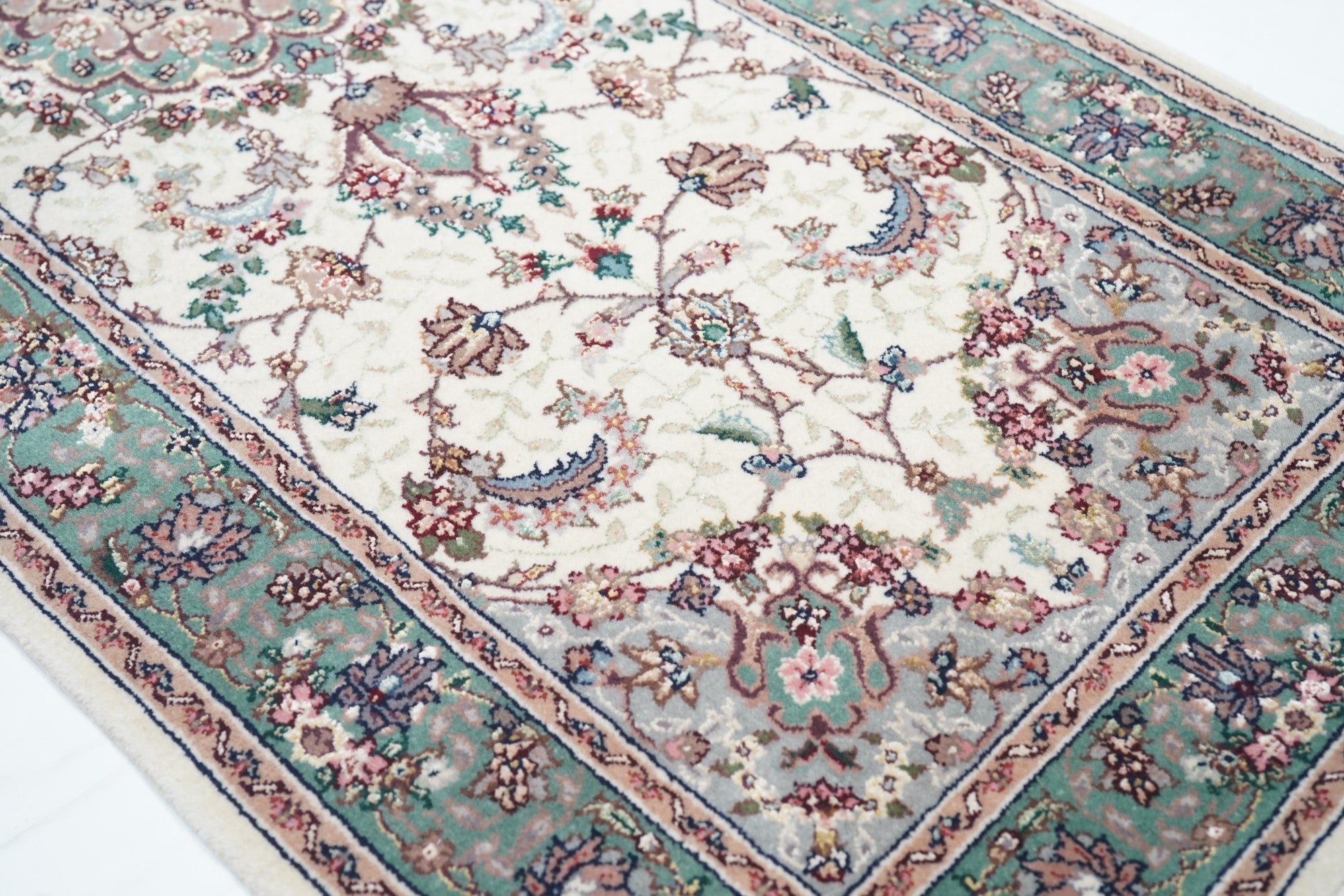 Tabriz Runner 2'6'' x 10'0"