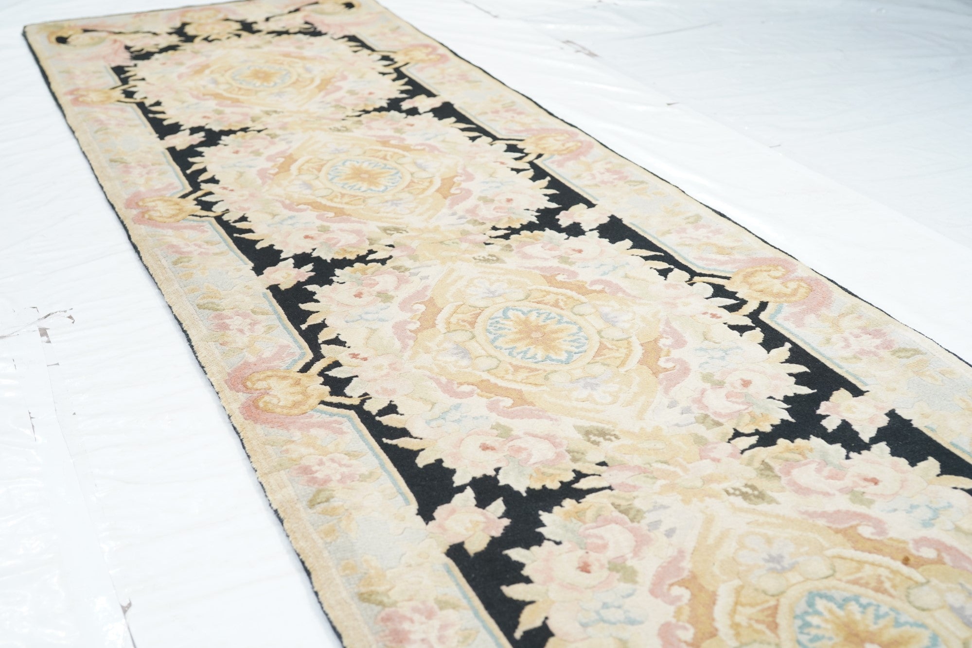 Savonnerie Runner 2'6'' x 10'0"