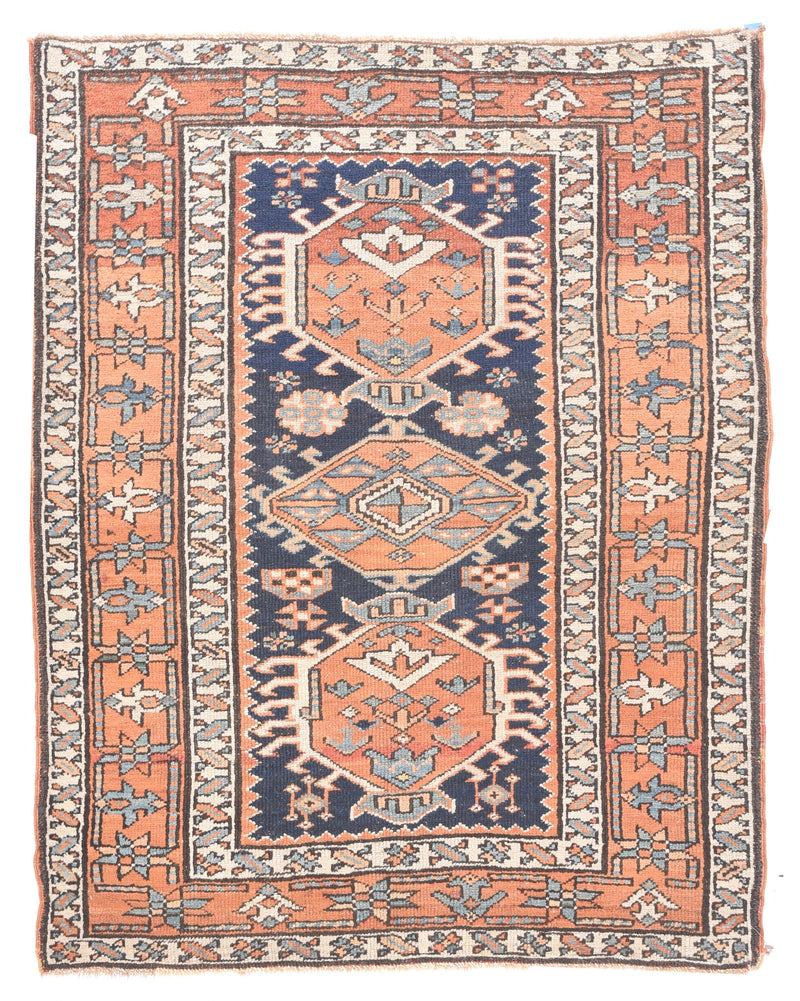 Heriz Rug 3'4'' x 4'3''