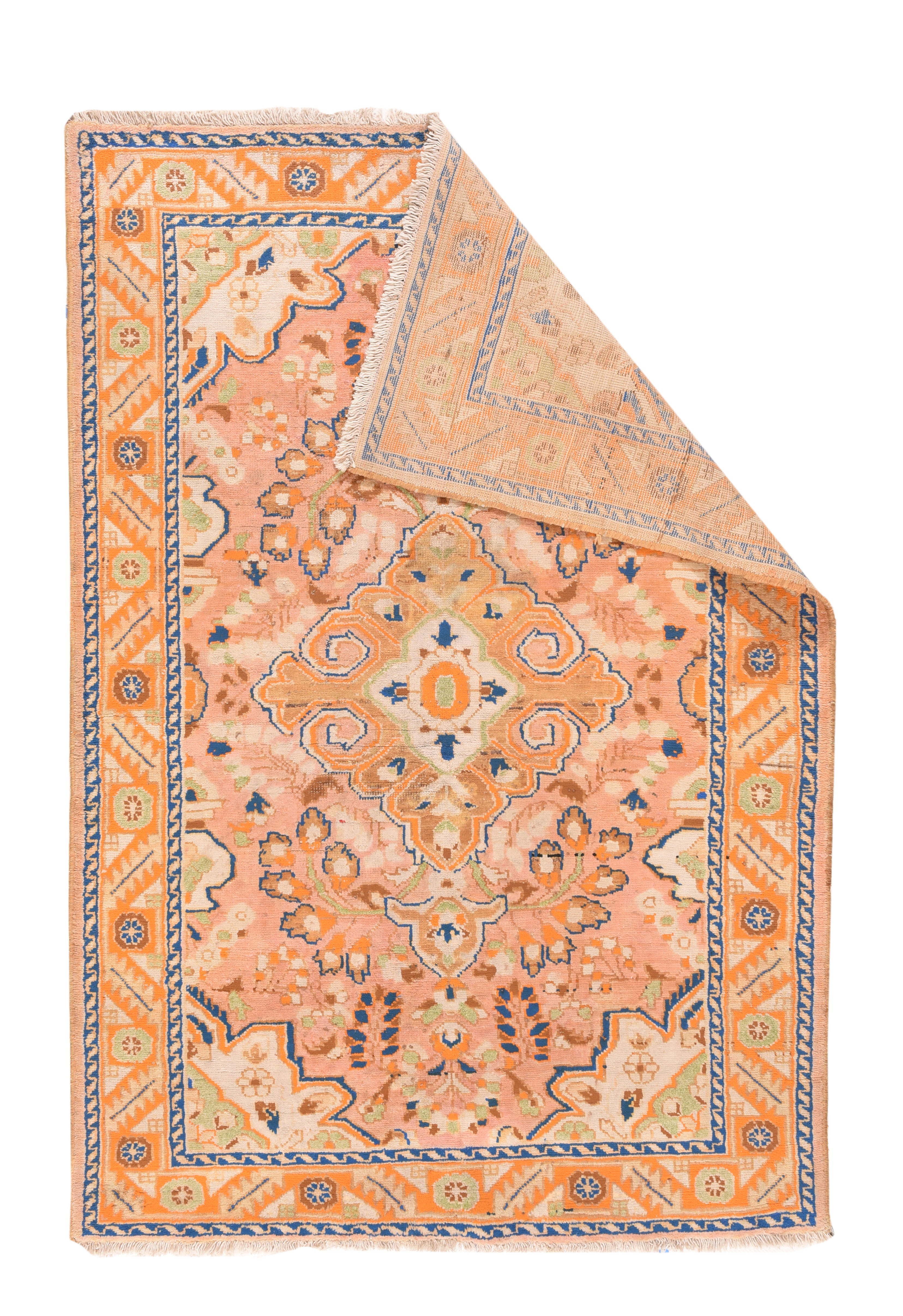 Vintage  Tabriz Rug 4'2'' x 6'6''