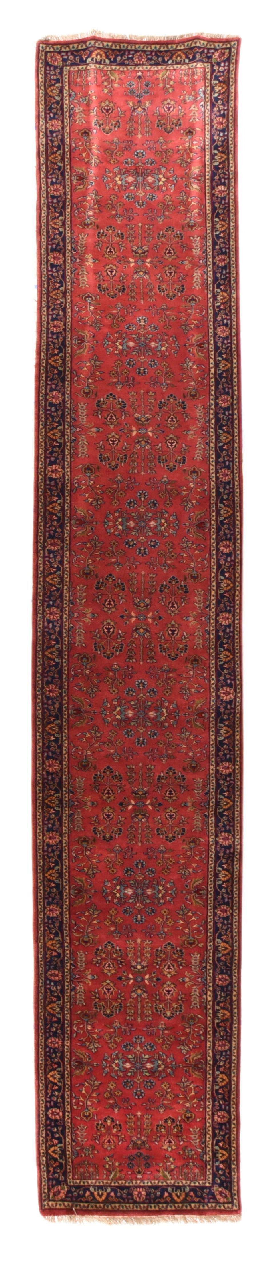 Good Condition Sarouk Rug