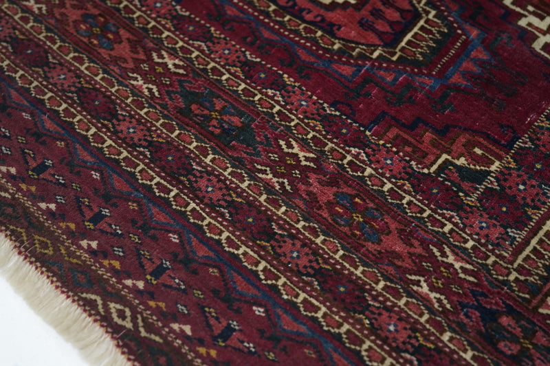 Antique Yamud Rug 2'6'' x 5'0''