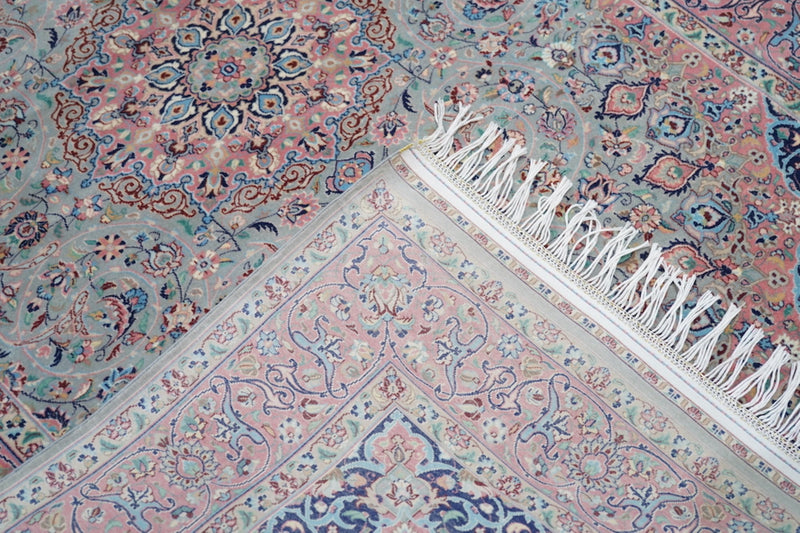 Vintage Isfahan Rug 3'4''x 5'2''