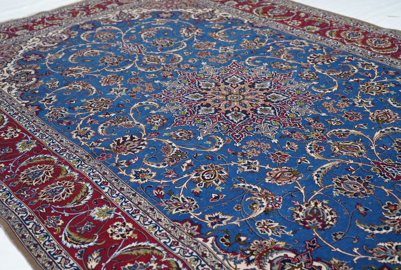 Vintage Isfahan Rug 5'1'' x 7'10''