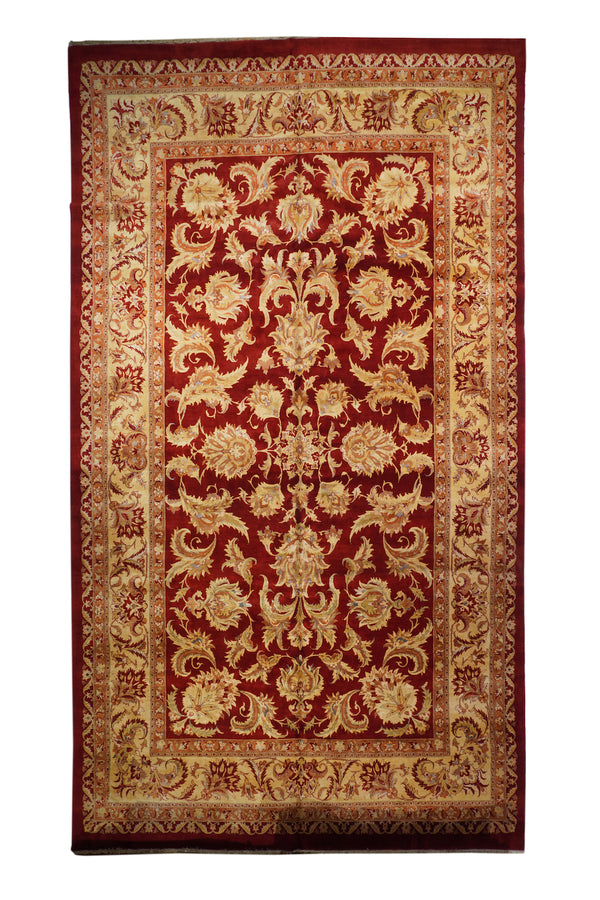 Good Condition Tabriz Rug