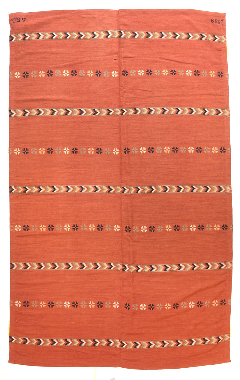 Vintage Swedish Kilim Rug 5'4'' x 6'