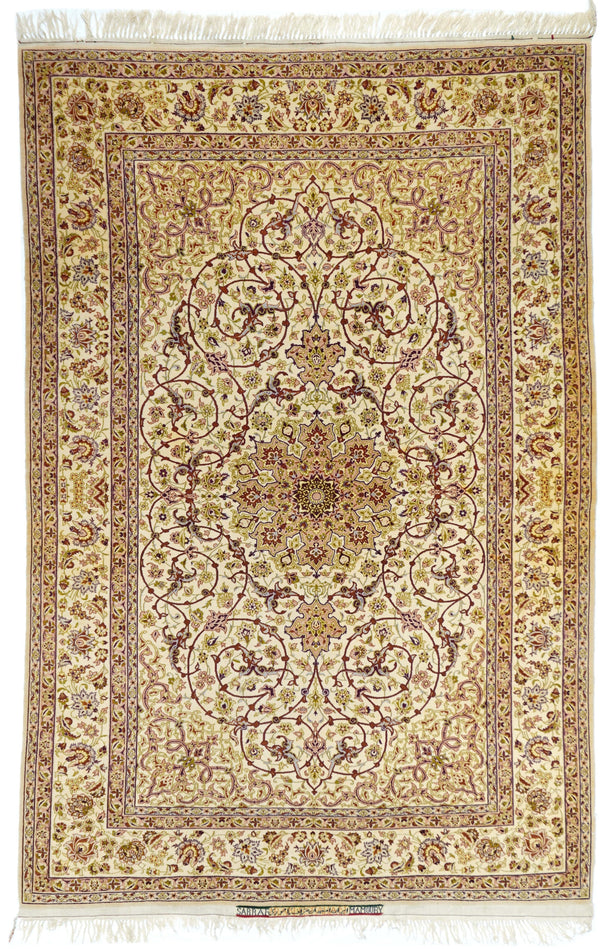 Vintage Isfahan Rug 4'10'' x 7'9''