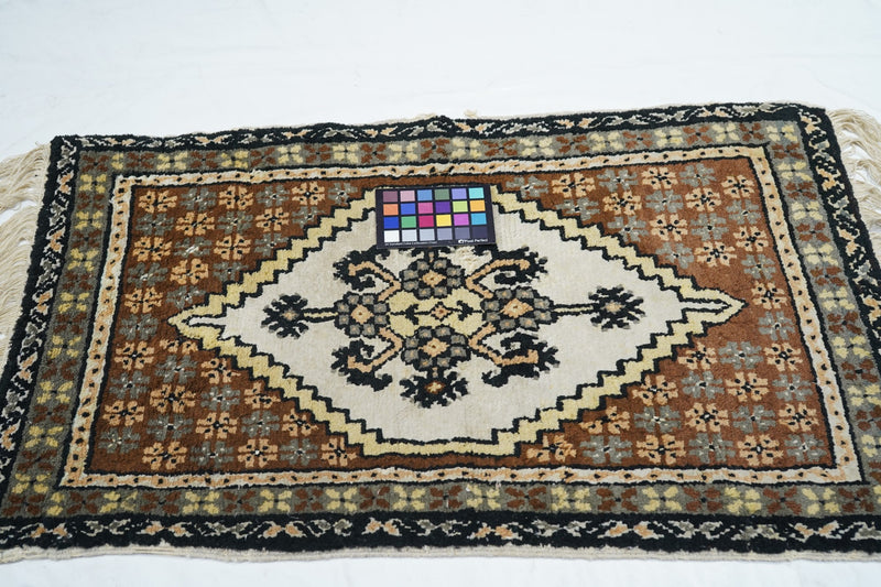 Moroccan Rug 2'2'' x 3'6''