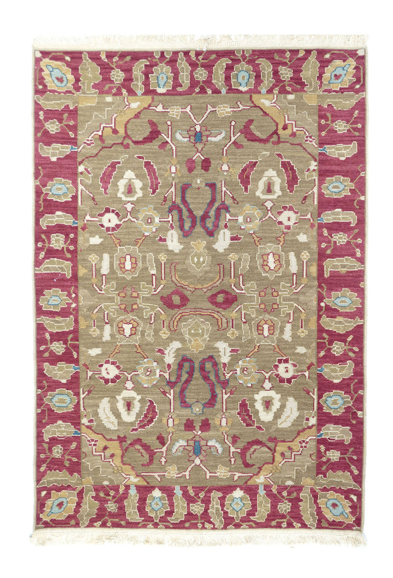 Sumak Rug 4'1'' x 6'1''
