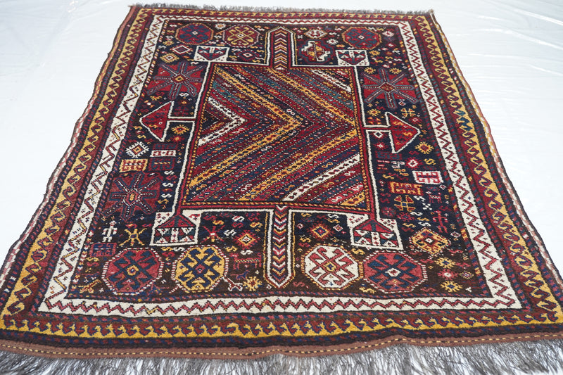 Antique Kashkai Shiraz Rug 4'8'' x 7'