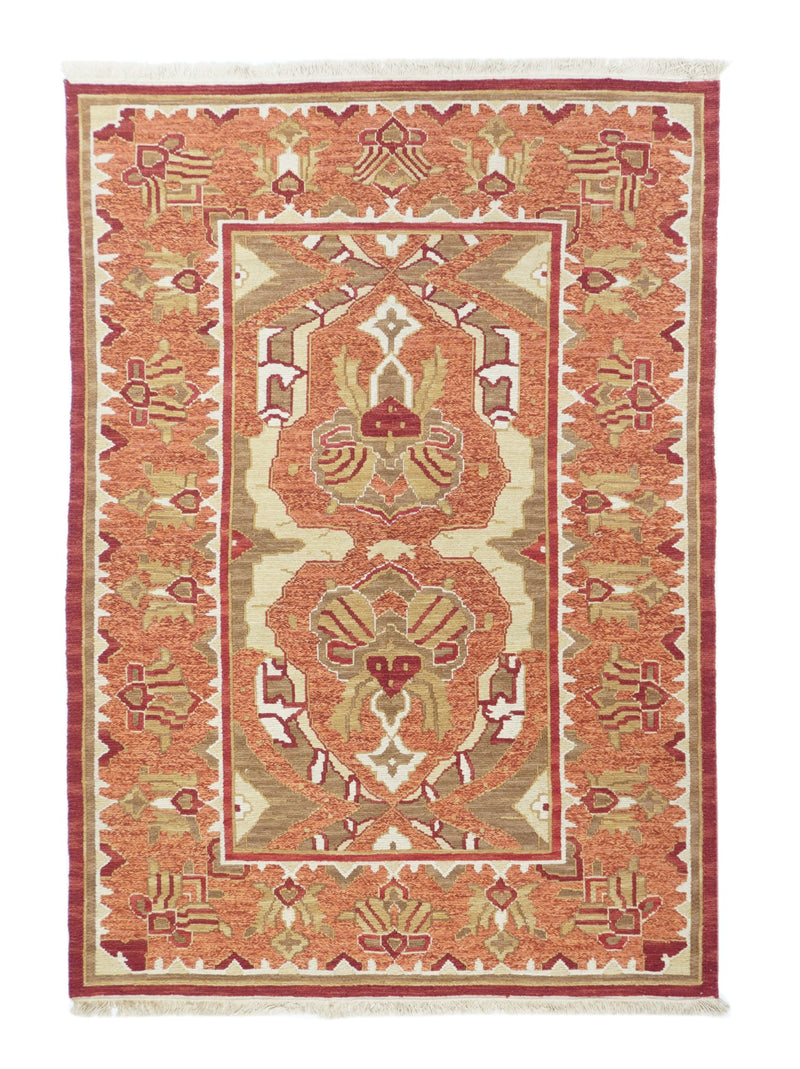 Sumak Rug 4'1'' x 6'1''