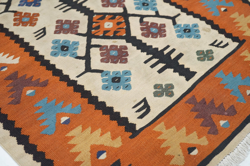 Vintage Kilim Rug 2'5'' x 4'5''