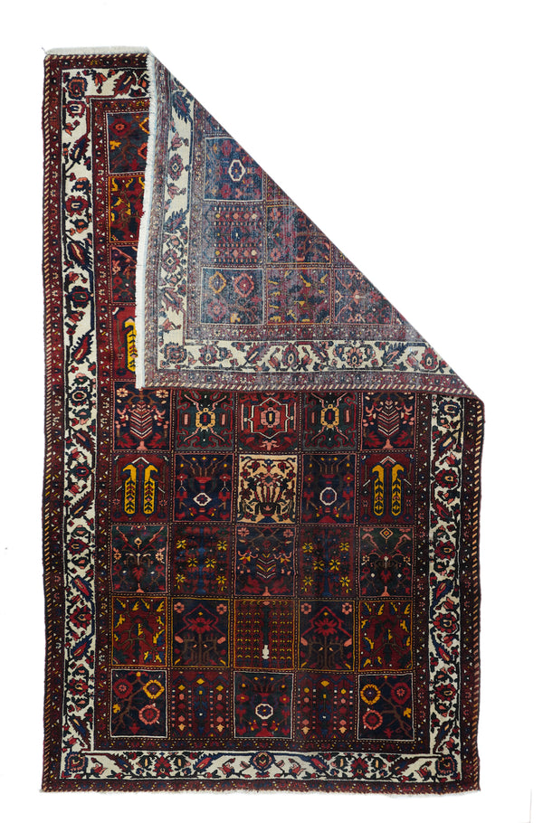 Vintage Bakhtiari Rug 6'7'' x 10'11''