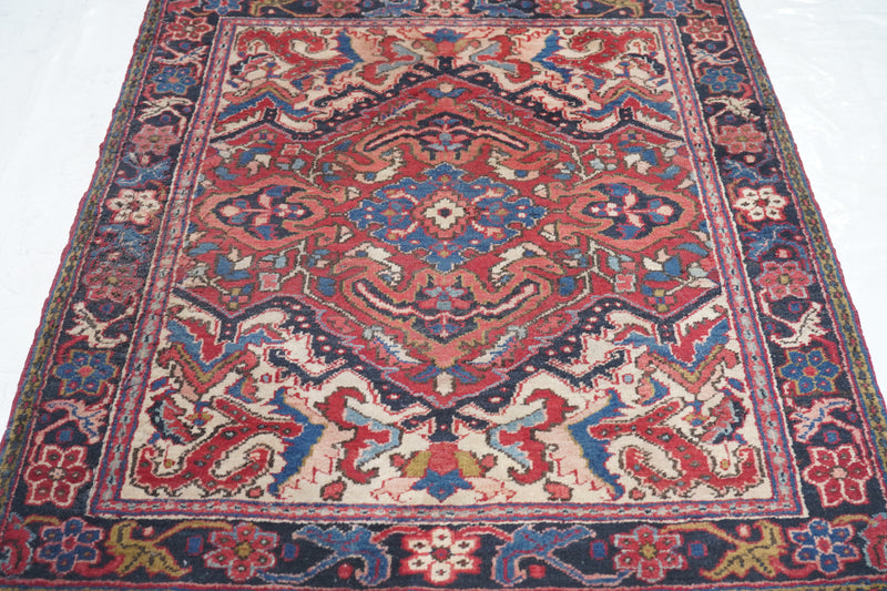 Vintage Heriz Rug 3'9'' x 4'5''