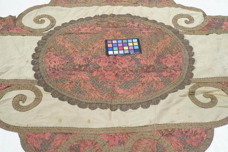 French Inbrodery Rug 4'1'' x 6'