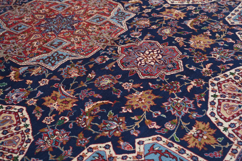 Isfahan Rug 5'0'' x 6'11''