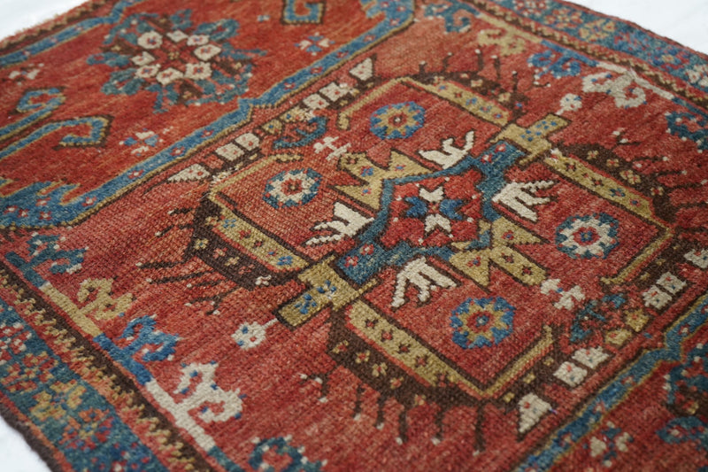 Antique Bakhshayesh Rug 1'10'' x 2'6''