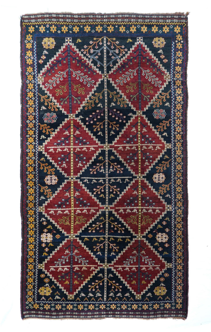 Antique Shiraz Rug 4'7'' x 8'5''