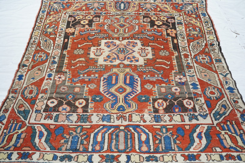 Antique Bakhtiari Rug 5'7'' x 7'8''