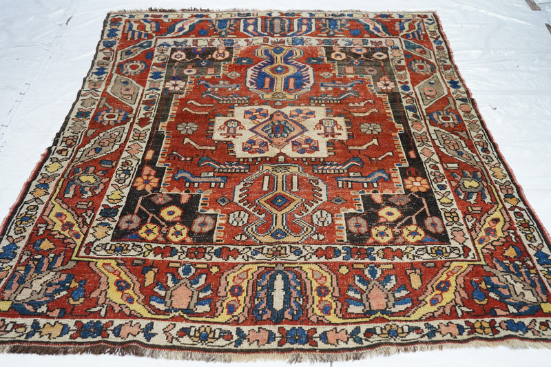 Antique Bakhtiari Rug 5'7'' x 7'8''