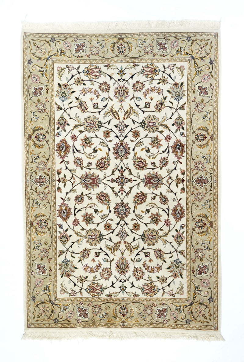 Tabriz Desgin Wool, Silk, Cotton 3'9'' x 5'9''