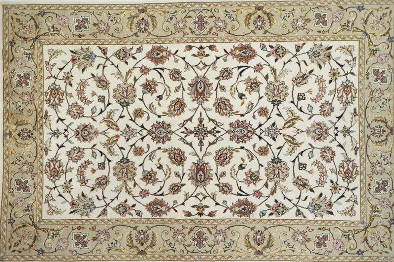 Tabriz Desgin Wool, Silk, Cotton 3'9'' x 5'9''