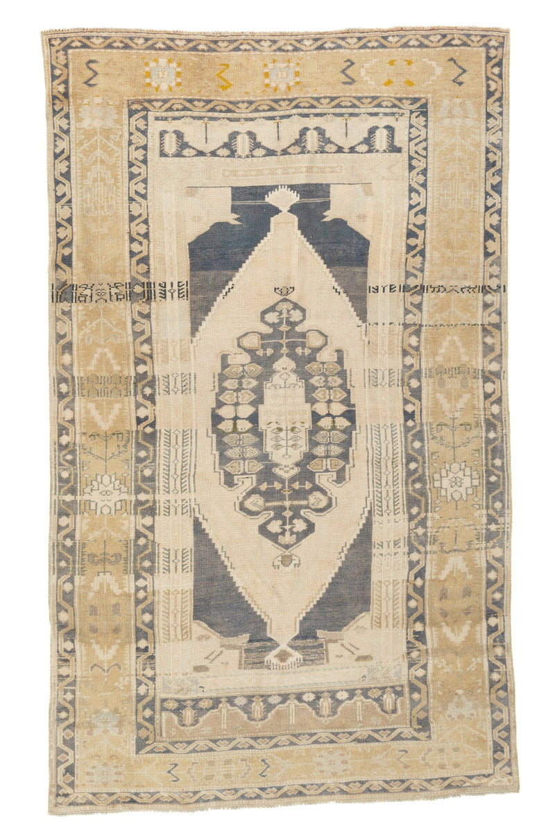 Oushak Rug 4'5'' x 7'5''