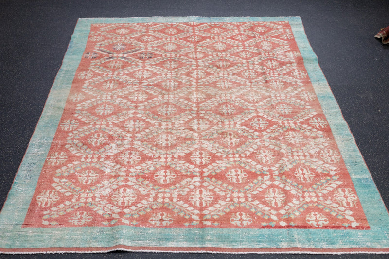 Oushak Rug 5'7'' x 8'2''